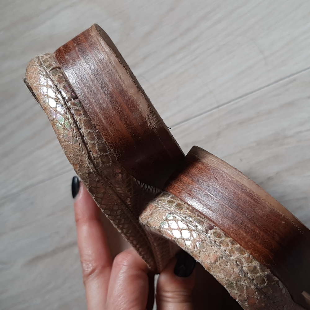 Stuart weitzman gold snake print leather slip on. 6 - Picture 3 of 10